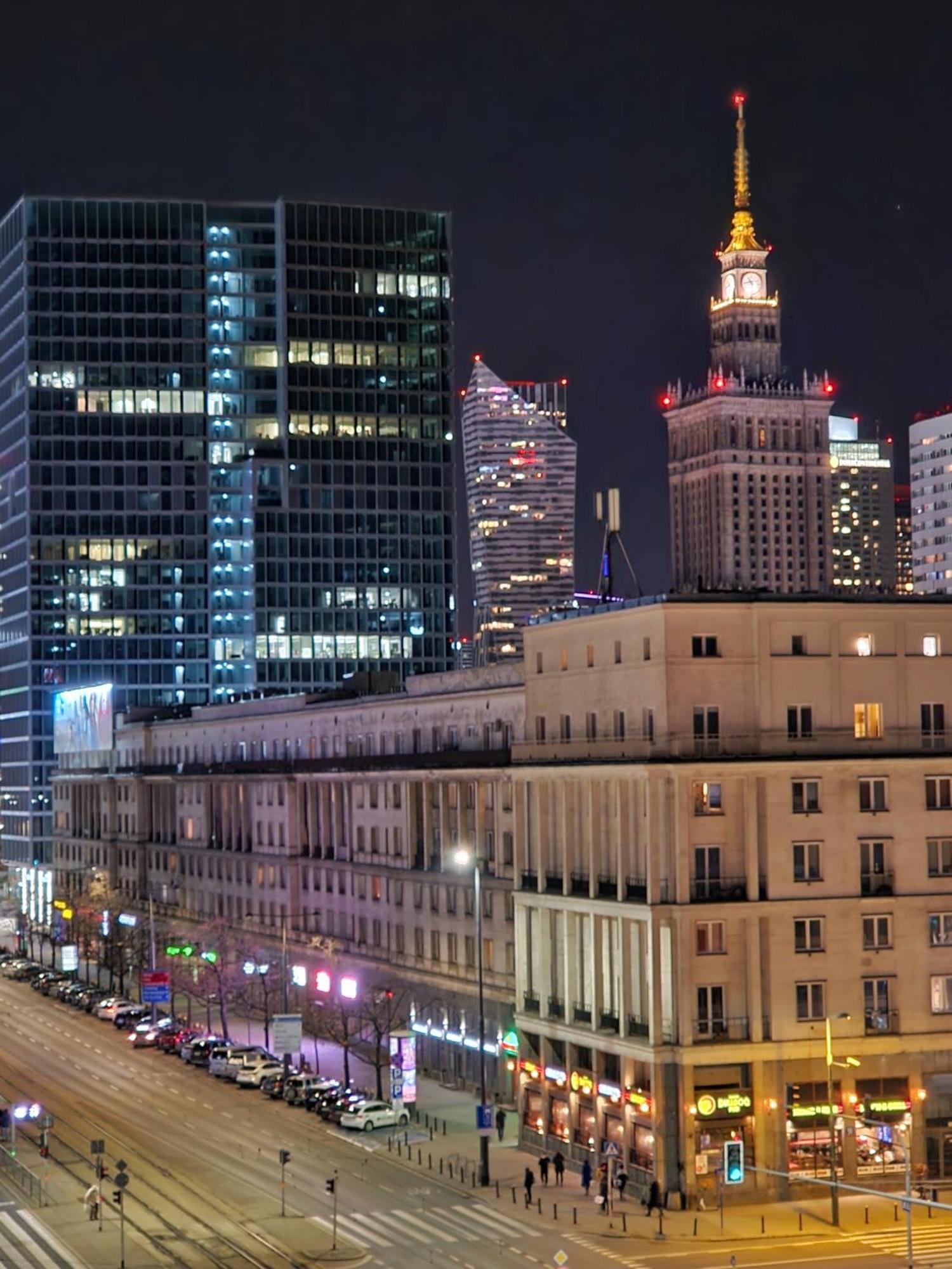 Central Hollidays Apartments Warszawa Eksteriør billede